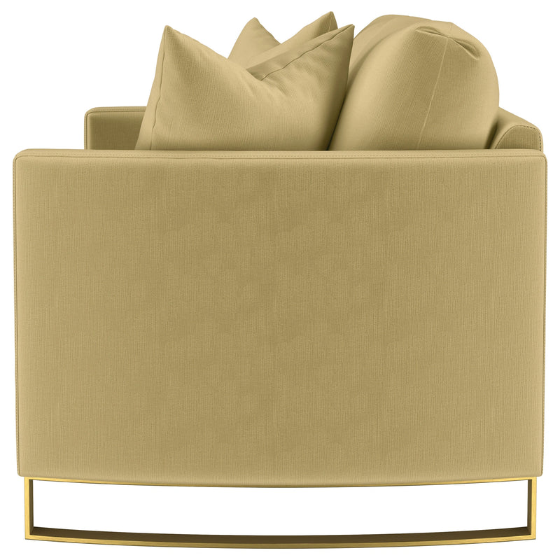 Corliss Loveseat