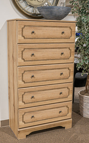 Aleaport Chest of Drawers