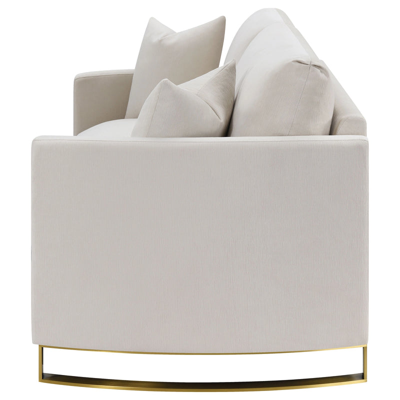 Corliss Loveseat